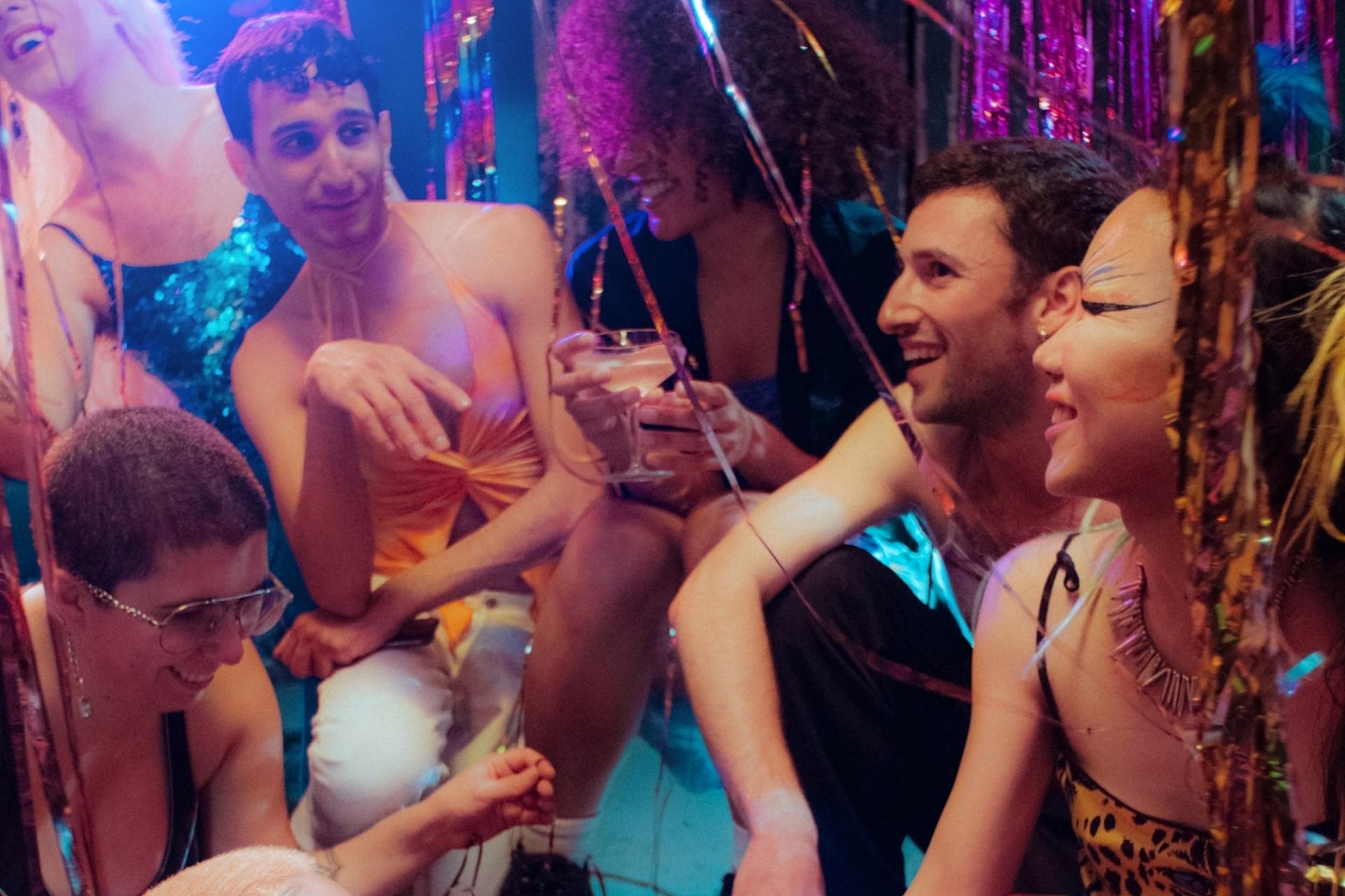 What Does It Mean to Be Gender Fluid? What Does It Mean to Be Gender Fluid?